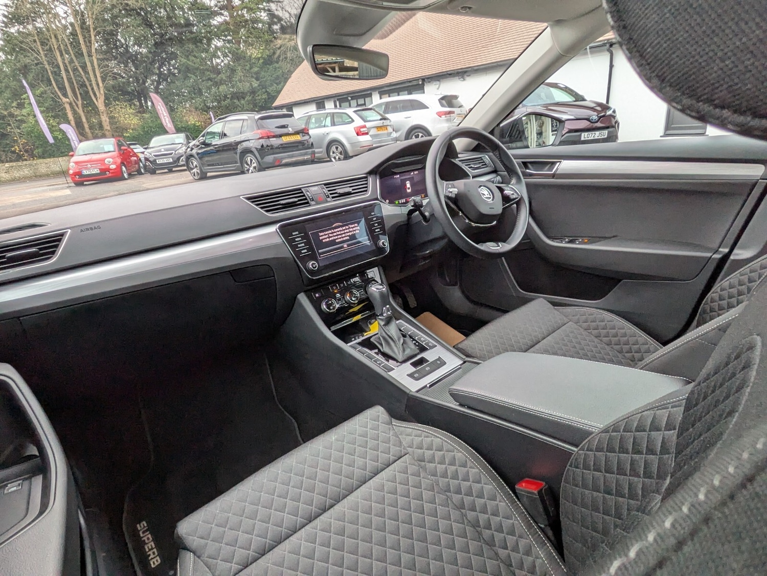 Used Skoda Superb 2023 for sale - 76948371: Photo 10