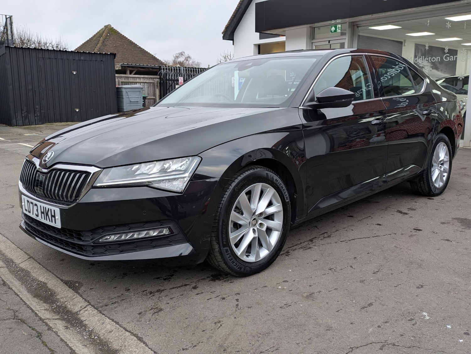 Used Skoda Superb 2023 for sale - 76948371: Photo 4