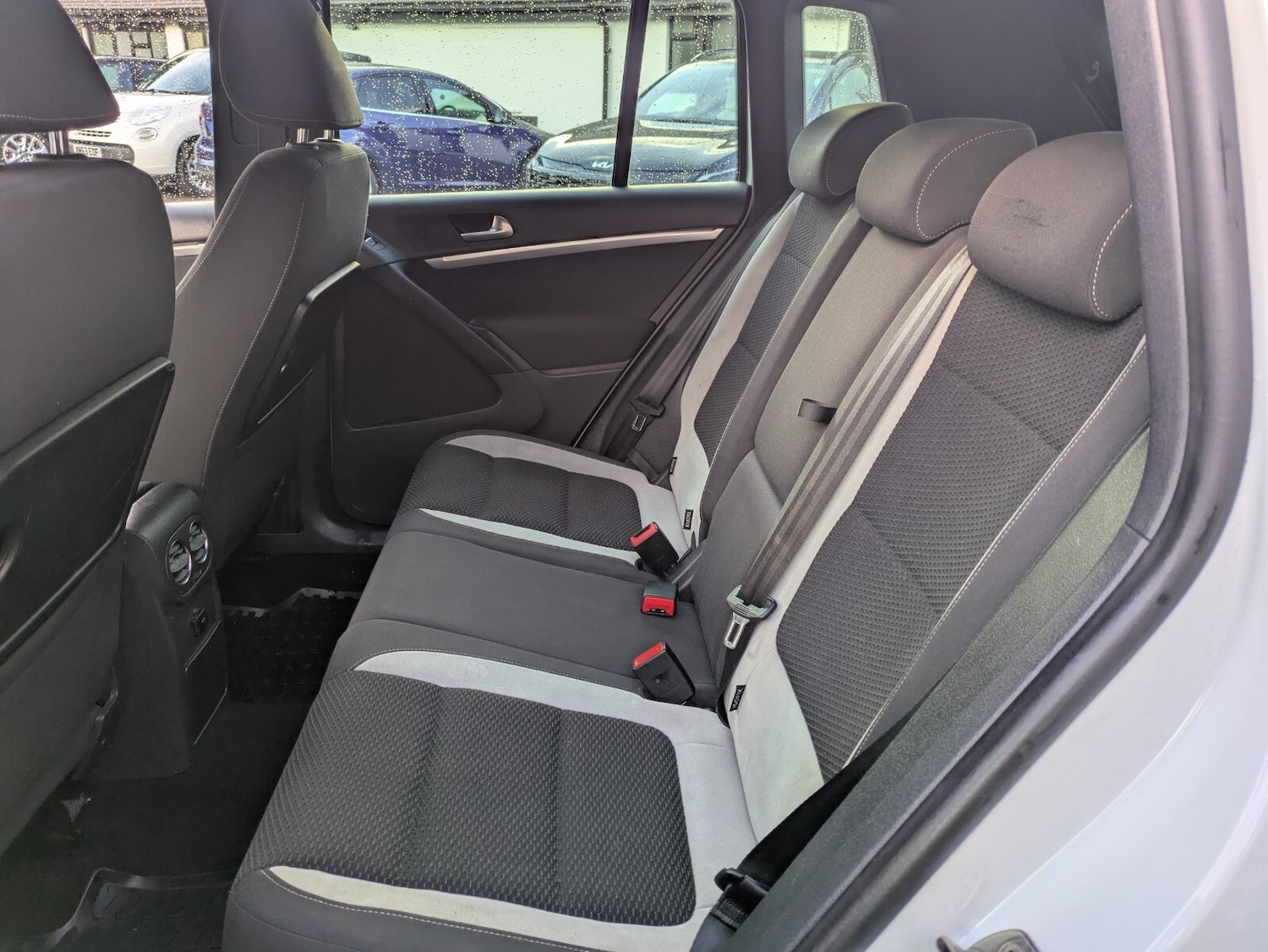 Used Volkswagen Tiguan 2014 for sale - 76410678: Photo 11