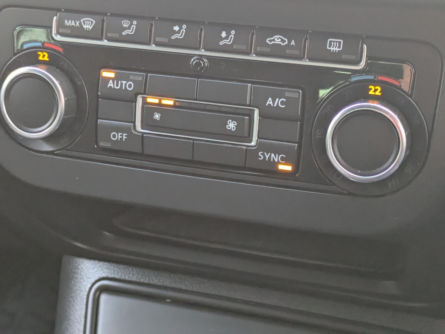 Used Volkswagen Tiguan 2014 for sale - 76410678: Photo 31