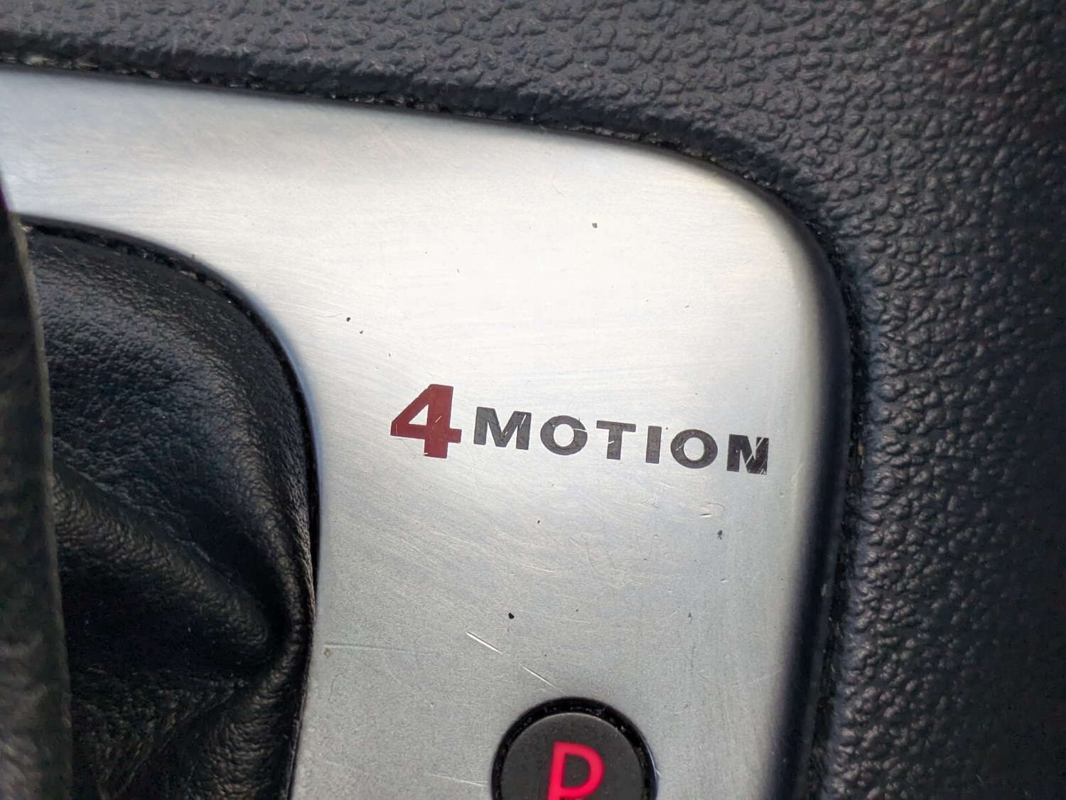 Used Volkswagen Tiguan 2014 for sale - 76410678: Photo 36