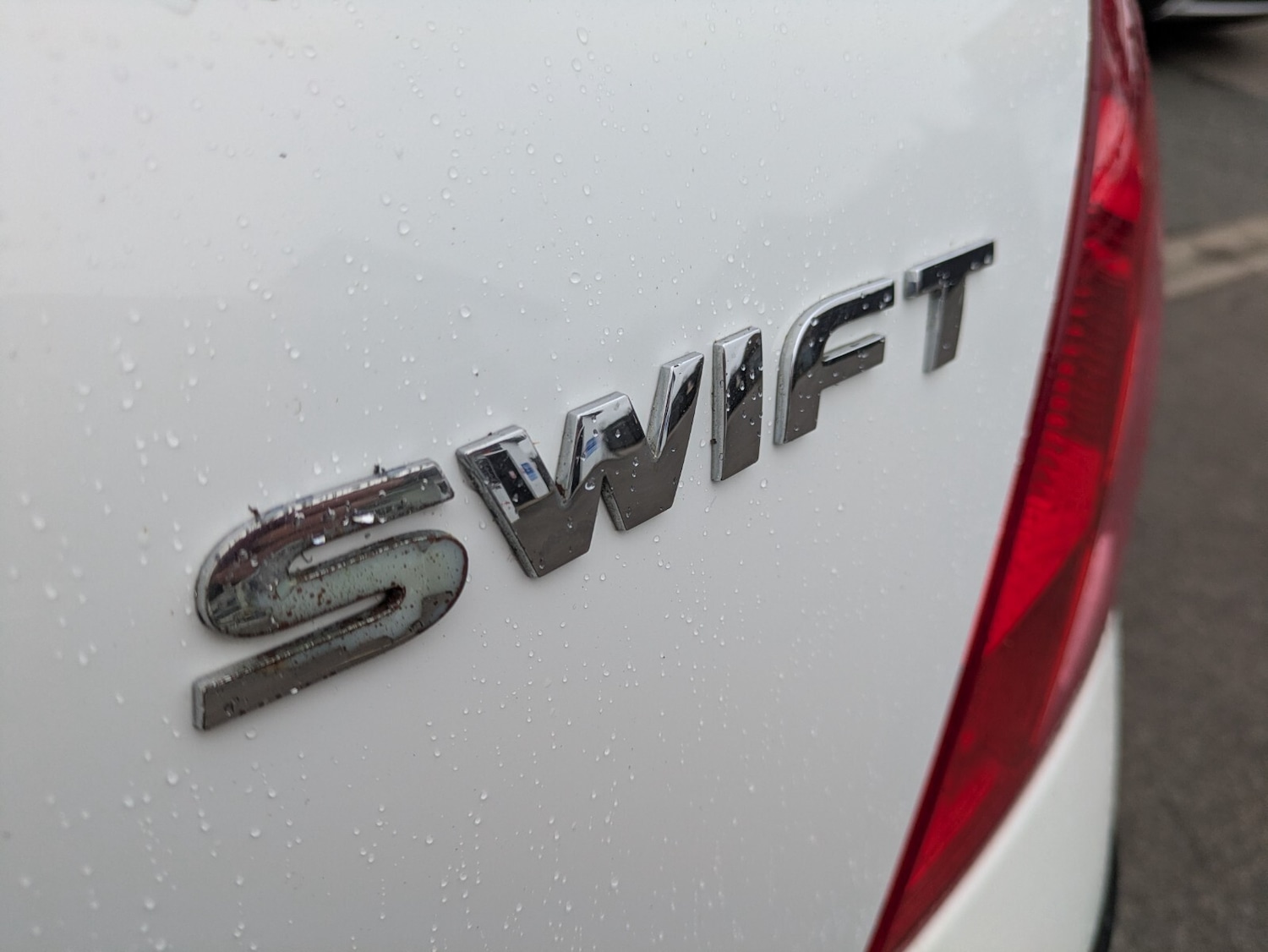 Used Suzuki Swift 2010 for sale - 76664540: Photo 16