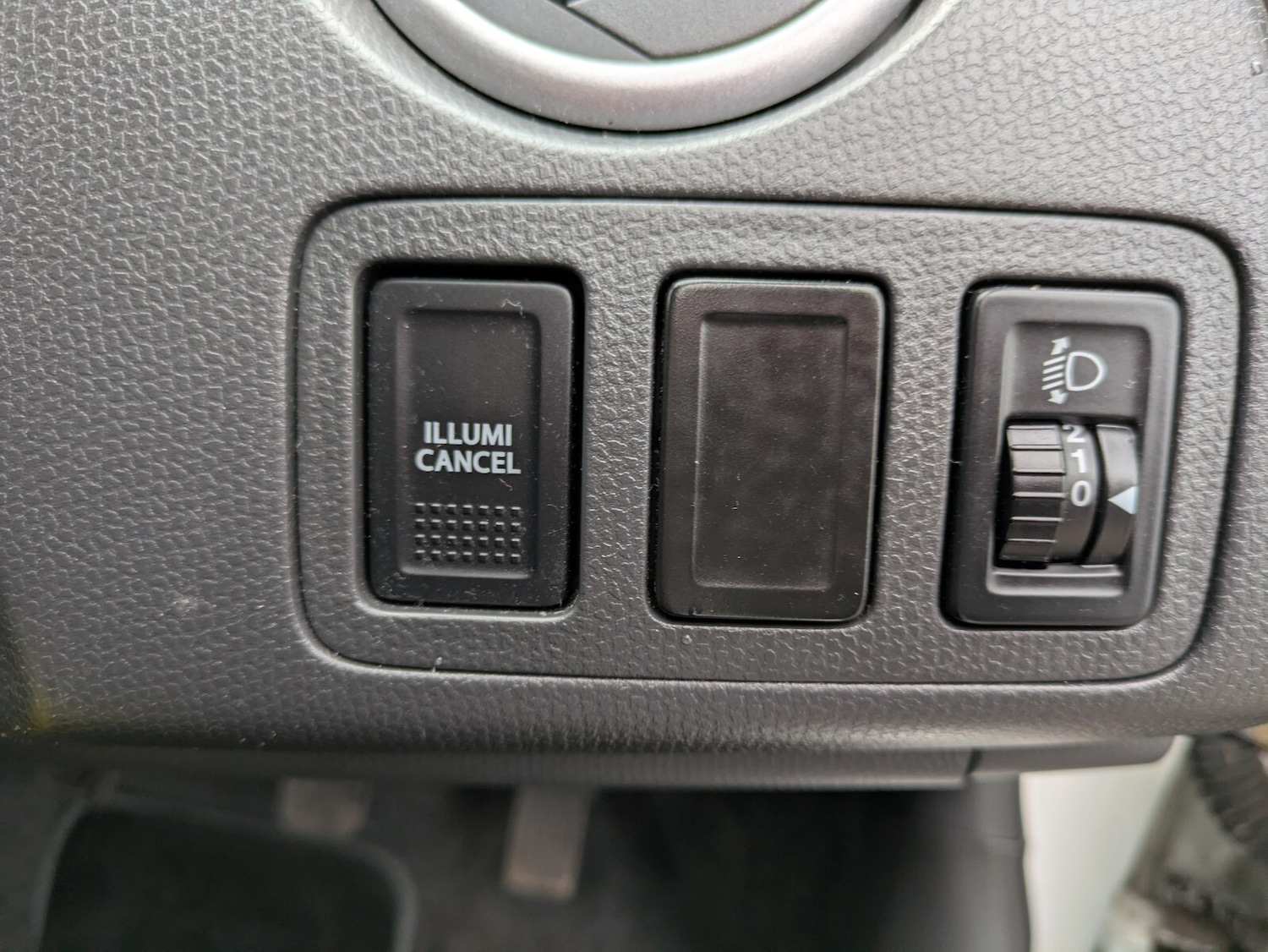 Used Suzuki Swift 2010 for sale - 76664540: Photo 26