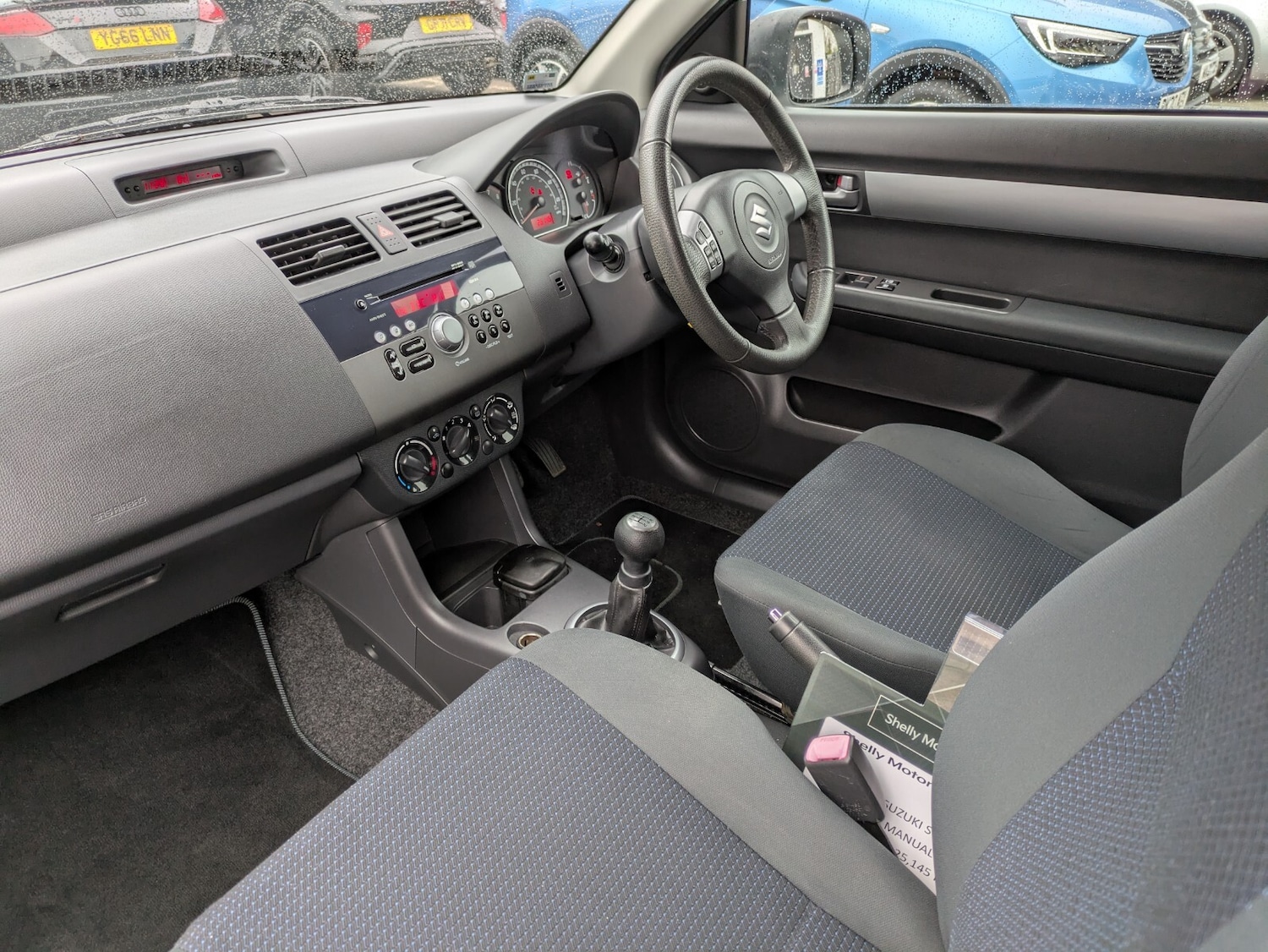 Used Suzuki Swift 2010 for sale - 76664540: Photo 9