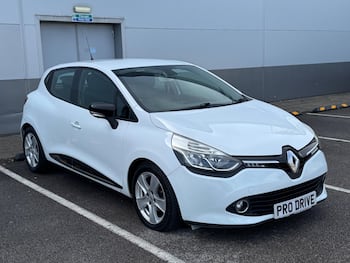 Used Renault Clio 2015 for sale - 79756183: Photo