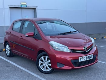 Used Toyota Yaris 2012 for sale - 79794368: Photo