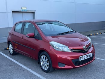 Used Toyota Yaris 2012 for sale - 79794368: Photo