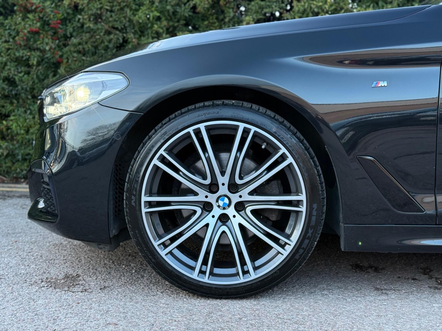 Used BMW 5 Series 2018 for sale - 77898280: Photo 39