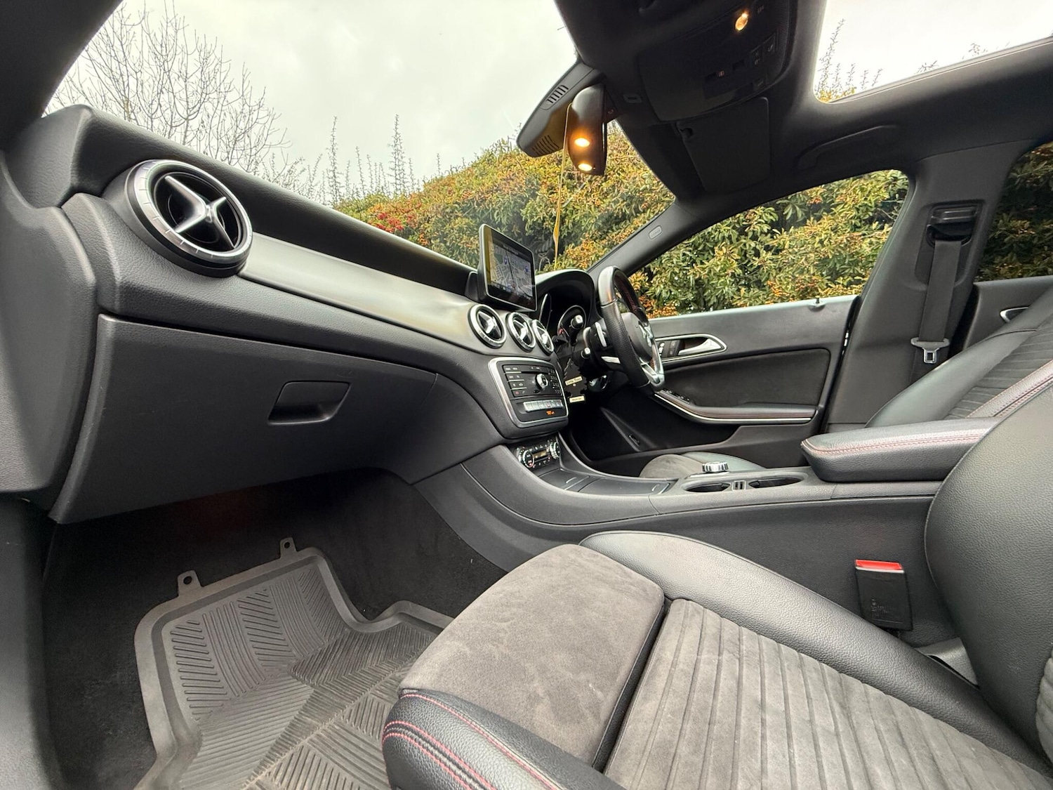 Used Mercedes-Benz CLA 2018 for sale - 77320522: Photo 31