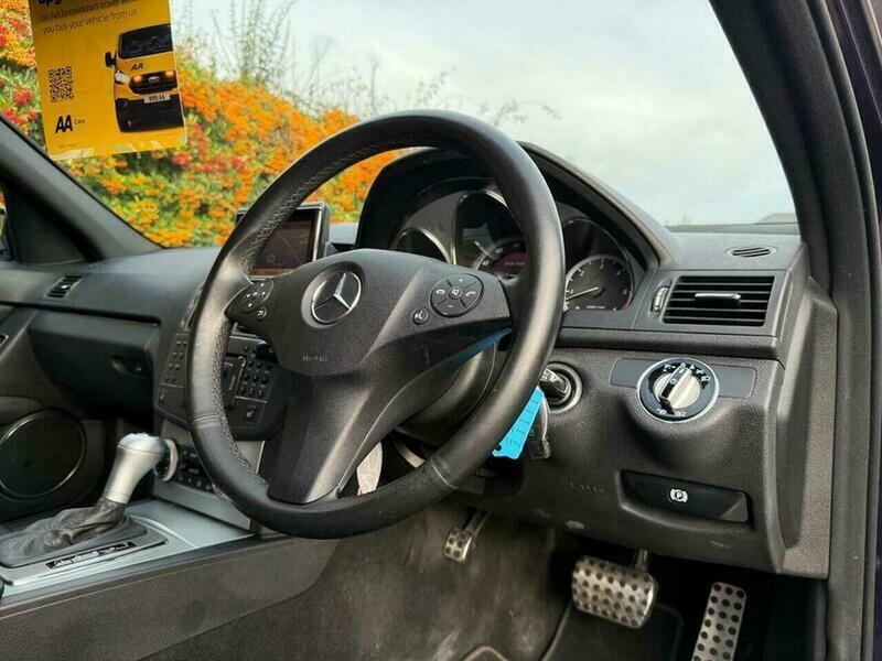 Used Mercedes-Benz C Class 2010 for sale - 76802297: Photo 28