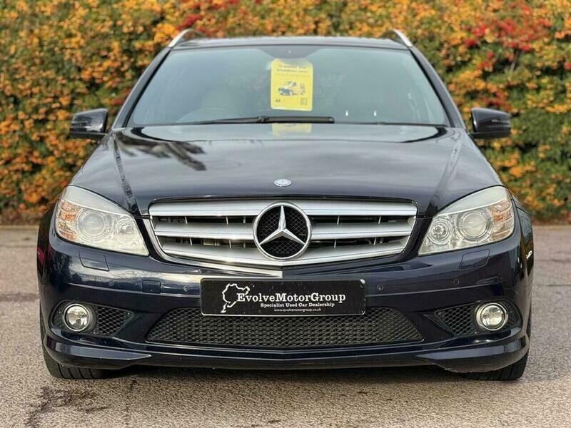 Used Mercedes-Benz C Class 2010 for sale - 76802297: Photo 4