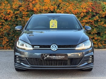 Used Volkswagen Golf 2018 for sale - 76071803: Photo
