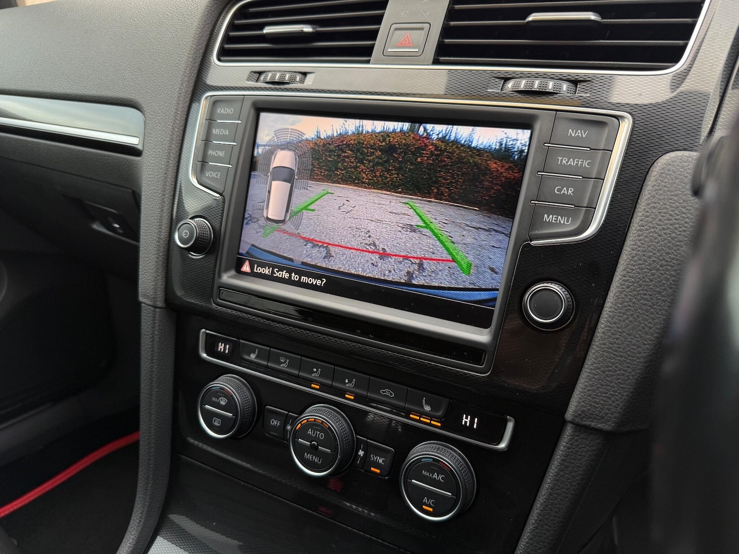 Used Volkswagen Golf 2016 for sale - 76742543: Photo 29