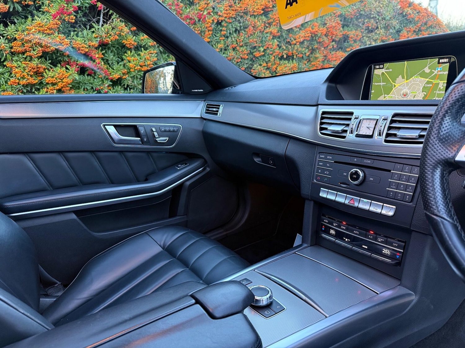 Used Mercedes-Benz E Class 2015 for sale - 76550578: Photo 23