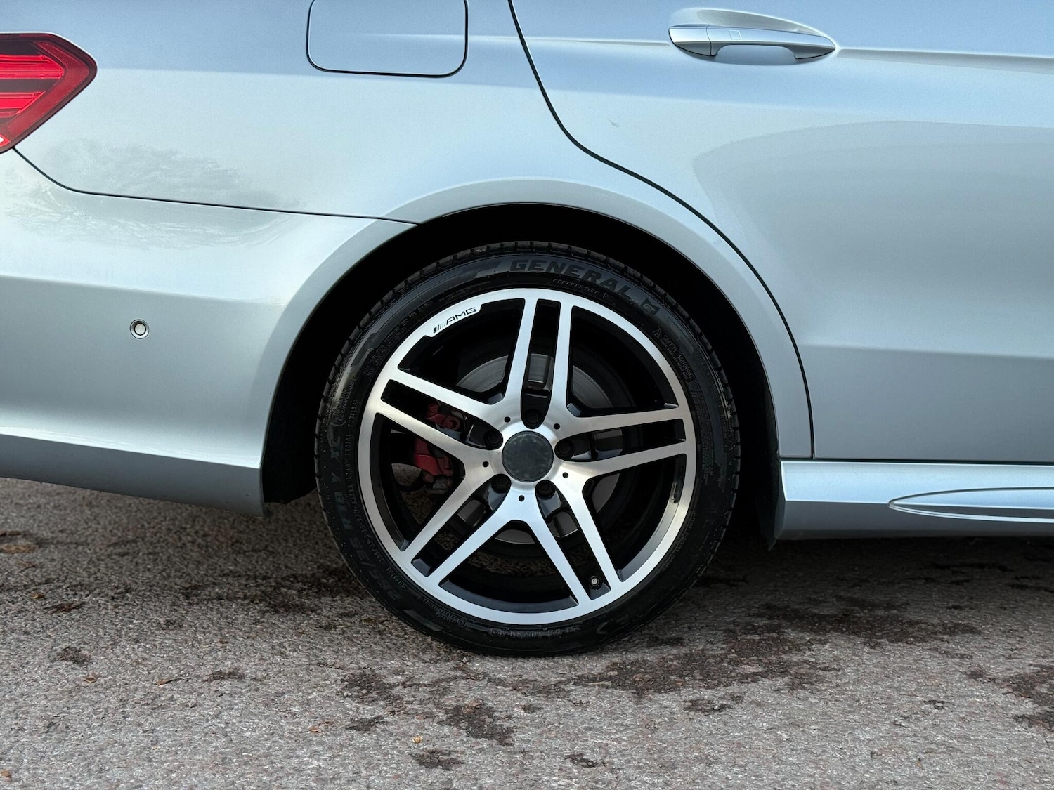 Used Mercedes-Benz E Class 2015 for sale - 76550578: Photo 41