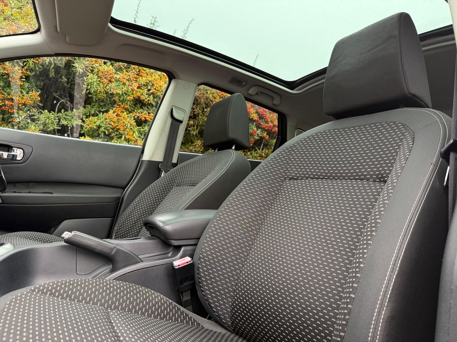 Used Nissan Qashqai 2009 for sale - 76975983: Photo 28