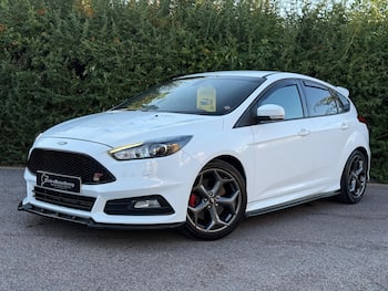 Used Ford Focus 2017 for sale - 79634462: Photo