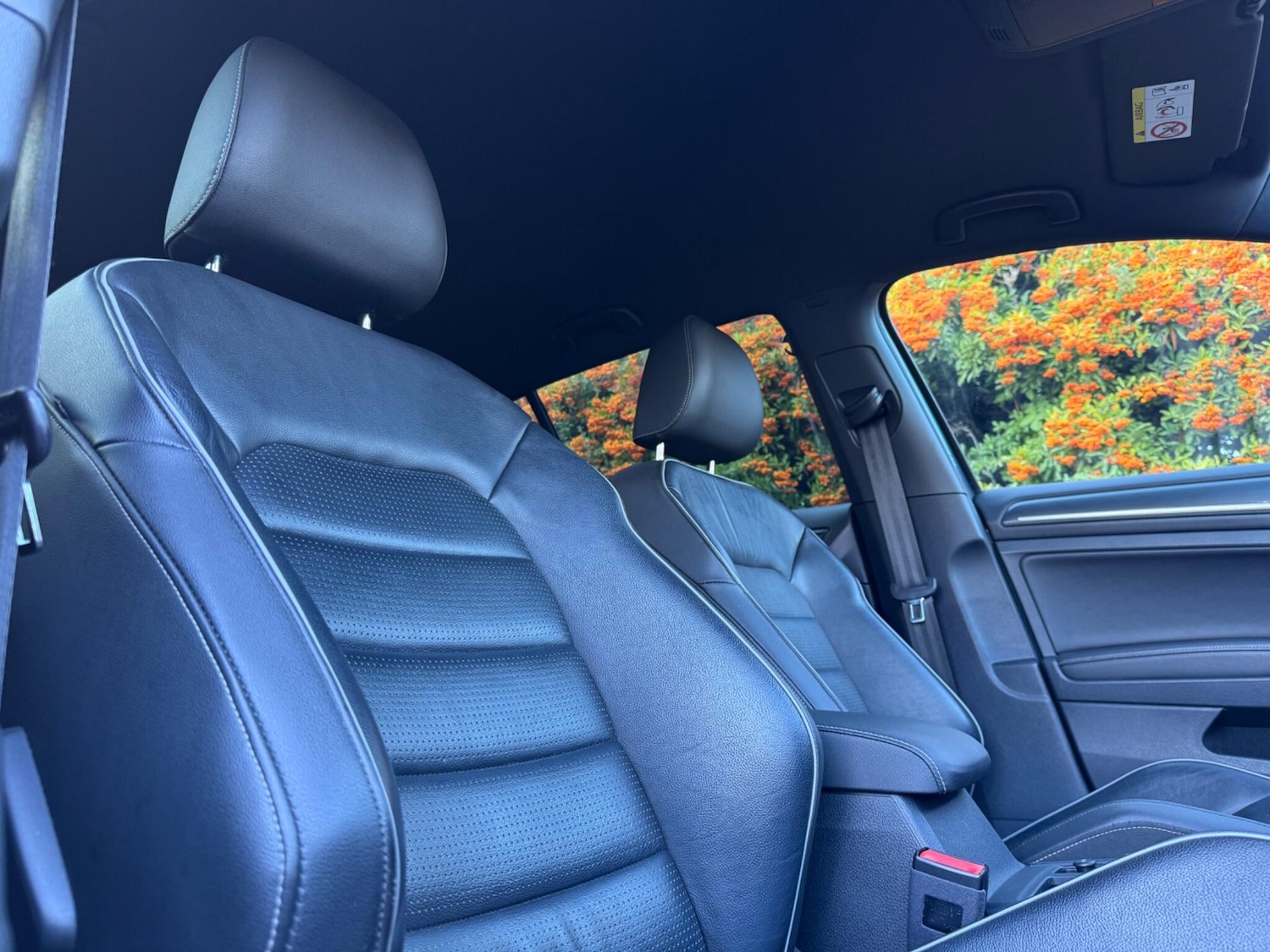 Used Volkswagen Golf 2018 for sale - 76561161: Photo 25