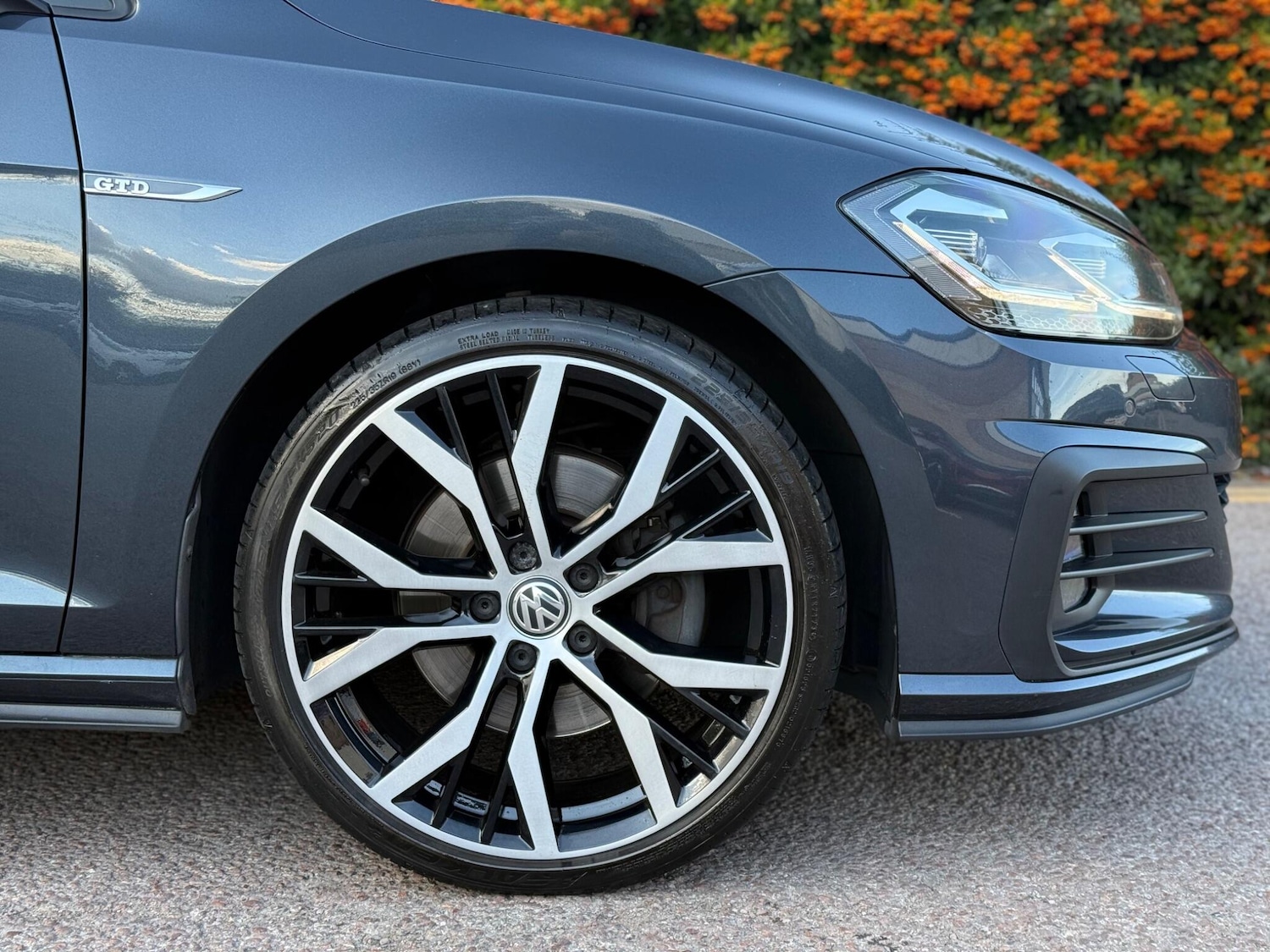 Used Volkswagen Golf 2018 for sale - 76561161: Photo 32