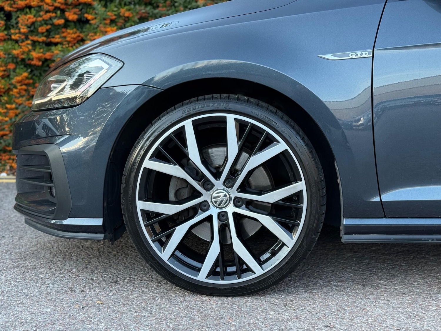 Used Volkswagen Golf 2018 for sale - 76561161: Photo 33