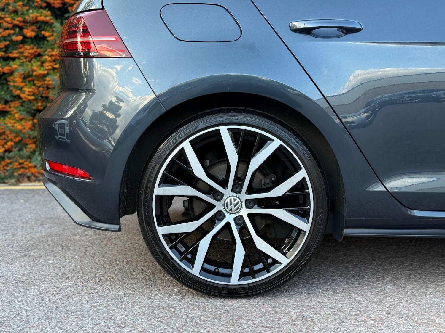 Used Volkswagen Golf 2018 for sale - 76561161: Photo 34