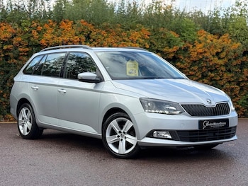 Used Skoda Fabia 2015 for sale - 75729620: Photo