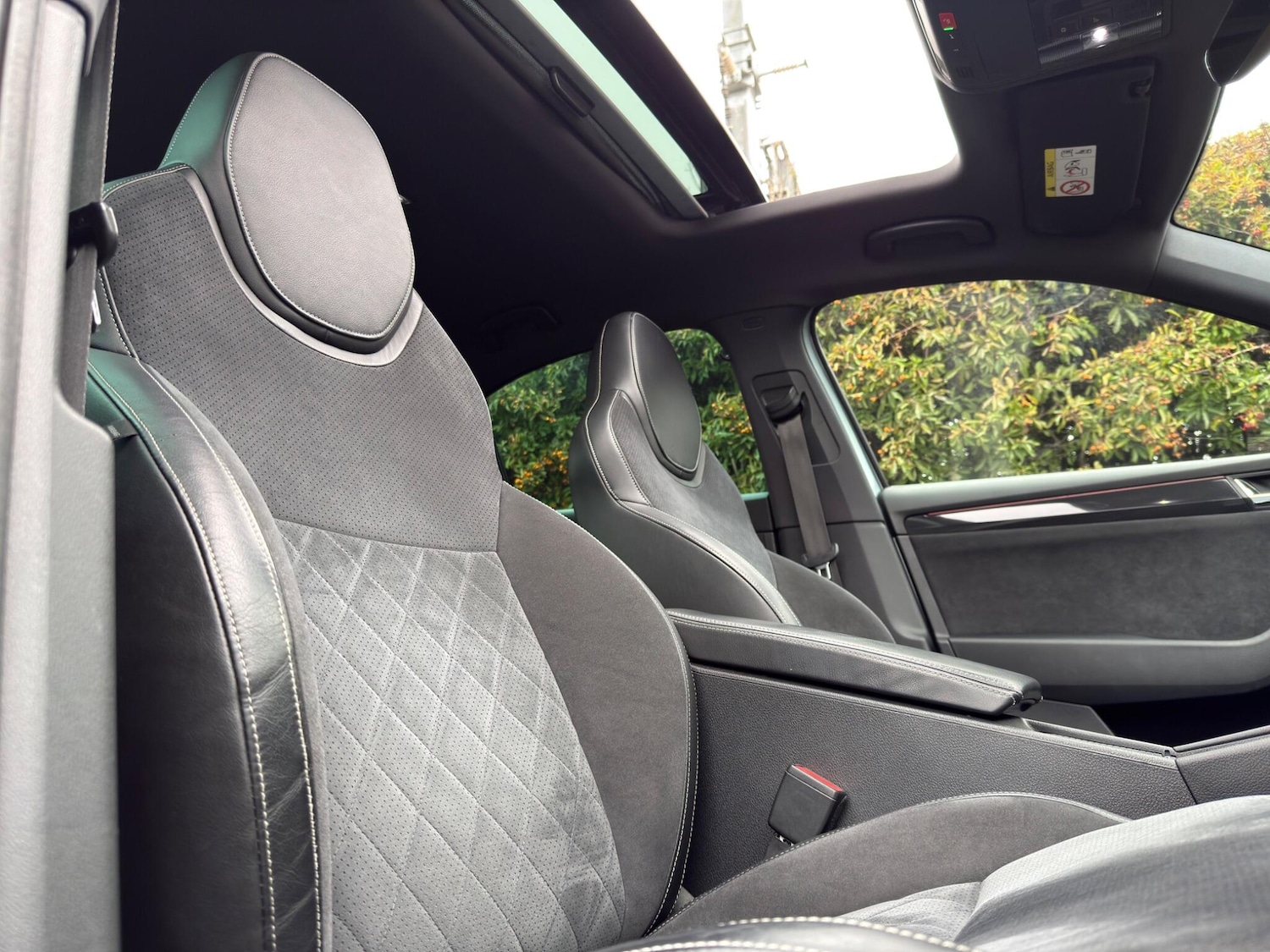 Used Skoda Superb 2018 for sale - 77395684: Photo 25