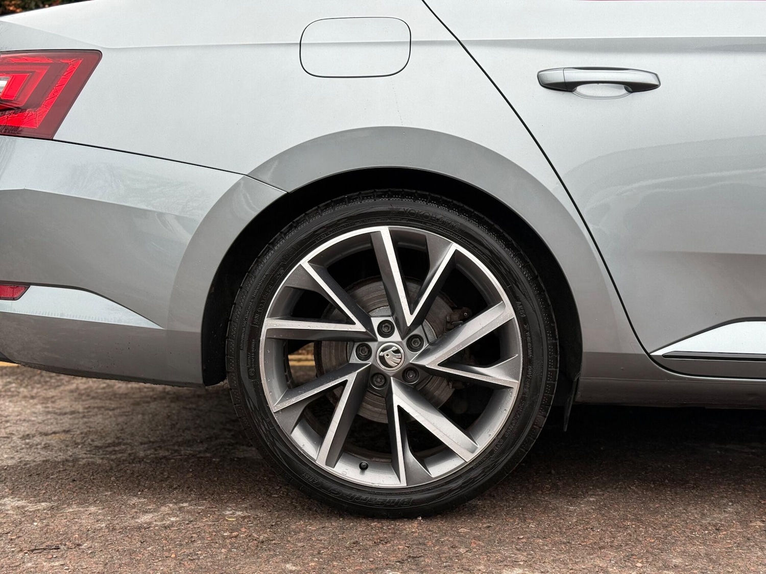 Used Skoda Superb 2018 for sale - 77395684: Photo 38