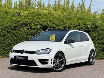 Used Volkswagen Golf 2016 for sale - 78684311: Photo