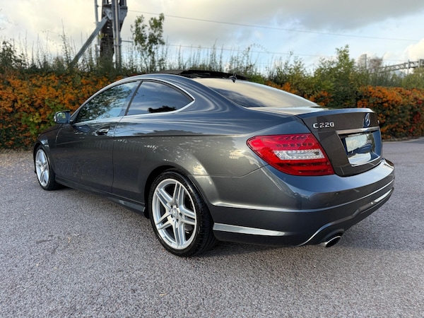 Used Mercedes-Benz C-Class 2013 for sale - 76179388: Photo 10