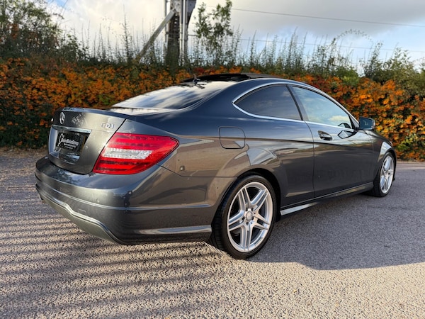 Used Mercedes-Benz C-Class 2013 for sale - 76179388: Photo 17