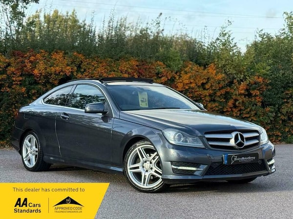 Used Mercedes-Benz C-Class 2013 for sale - 76179388: Photo 1