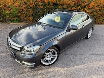 Used Mercedes-Benz C-Class 2013 for sale - 76179388: Photo