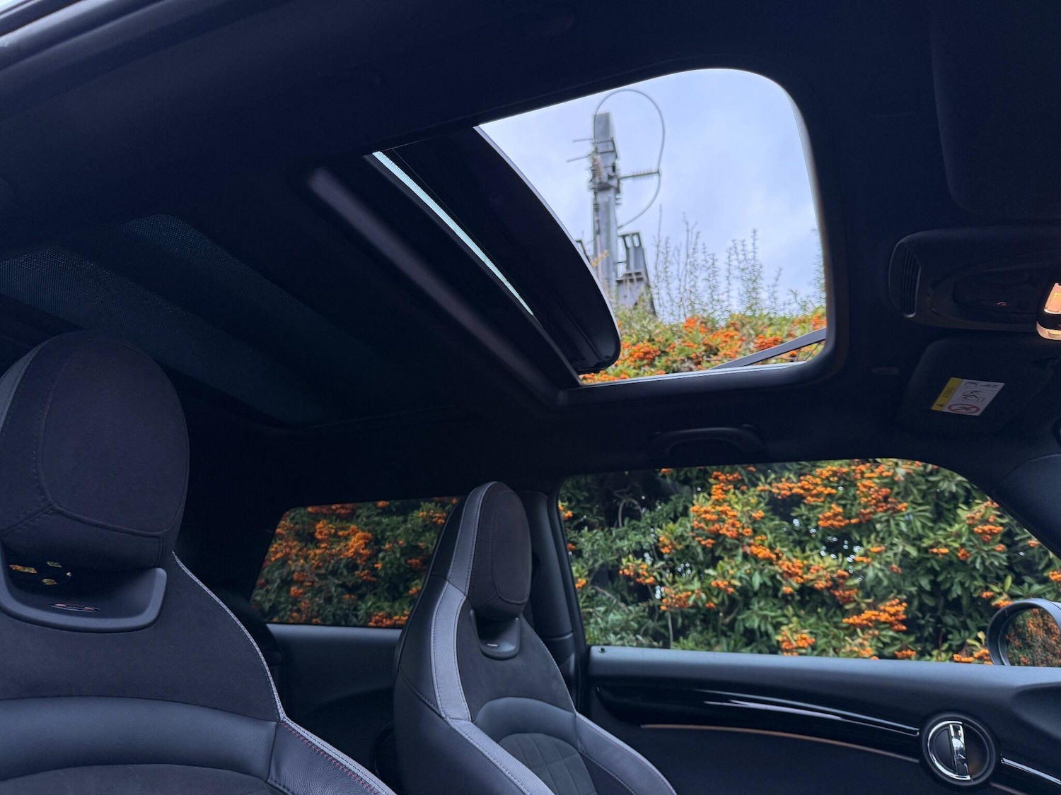 Used MINI Hatch 2022 for sale - 76591933: Photo 32