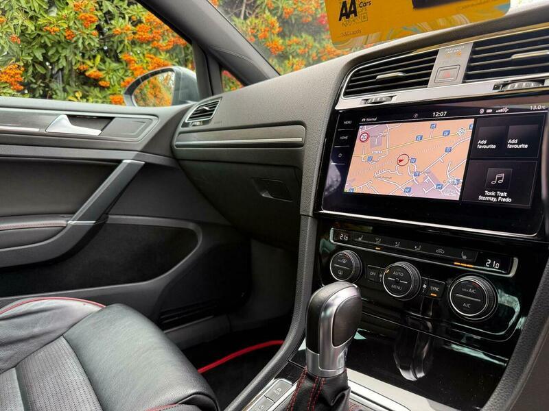 Used Volkswagen Golf 2017 for sale - 76537625: Photo 19