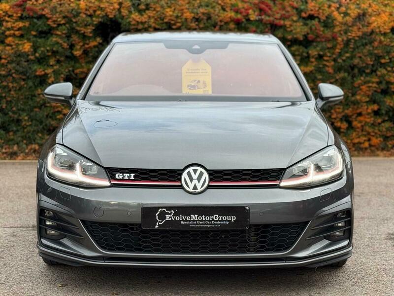 Used Volkswagen Golf 2017 for sale - 76537625: Photo 2