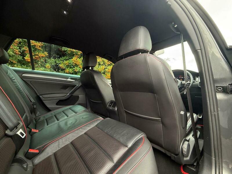 Used Volkswagen Golf 2017 for sale - 76537625: Photo 23