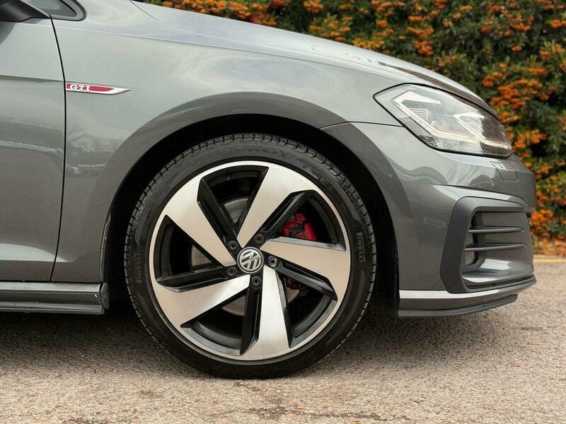 Used Volkswagen Golf 2017 for sale - 76537625: Photo 25