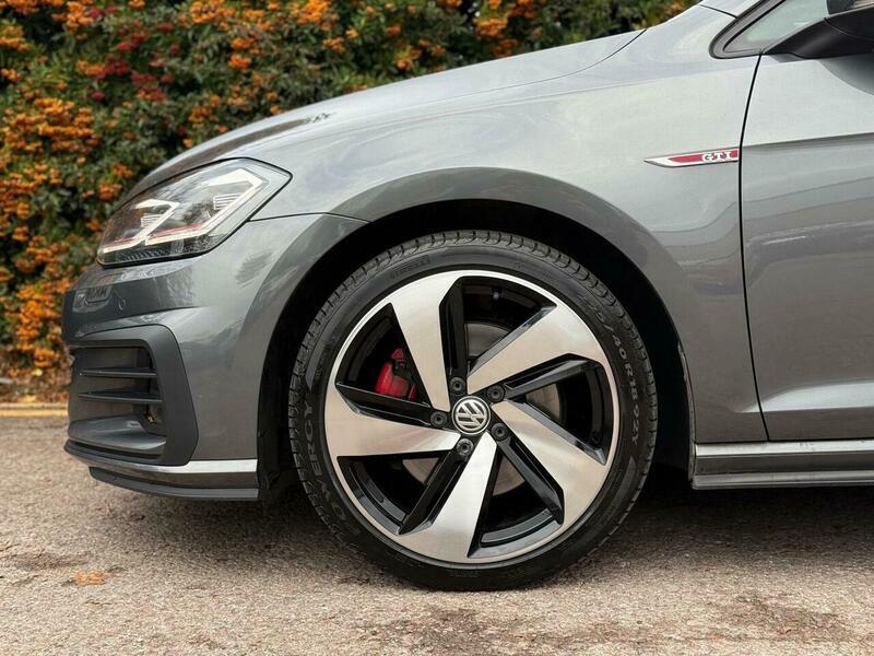 Used Volkswagen Golf 2017 for sale - 76537625: Photo 26