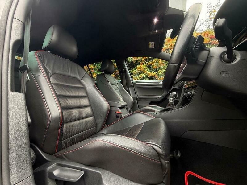 Used Volkswagen Golf 2017 for sale - 76537625: Photo 31