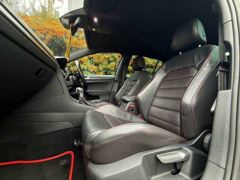 Used Volkswagen Golf 2017 for sale - 76537625: Photo 34