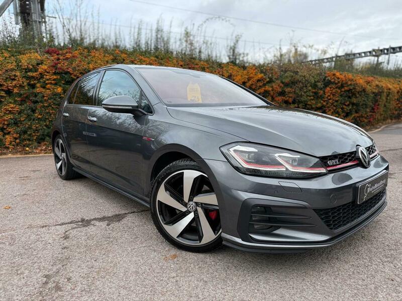 Used Volkswagen Golf 2017 for sale - 76537625: Photo 5