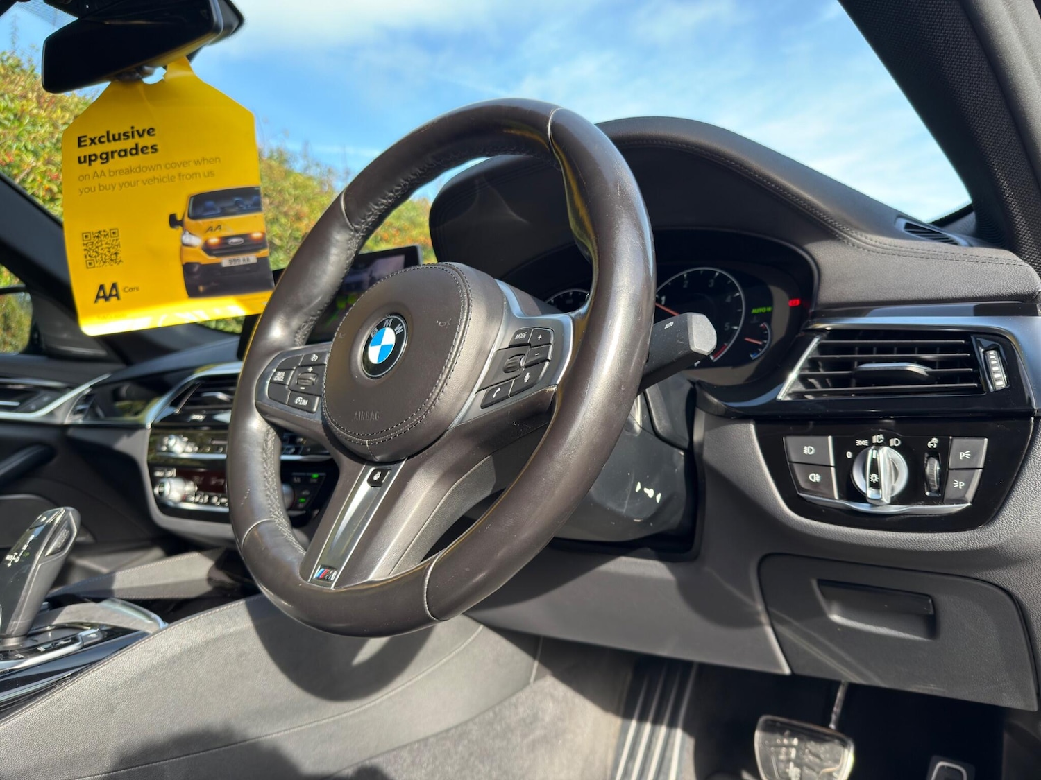 Used BMW 5 Series 2018 for sale - 77637367: Photo 22