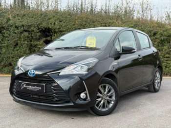 Used Toyota Yaris 2017 for sale - 73958456: Photo