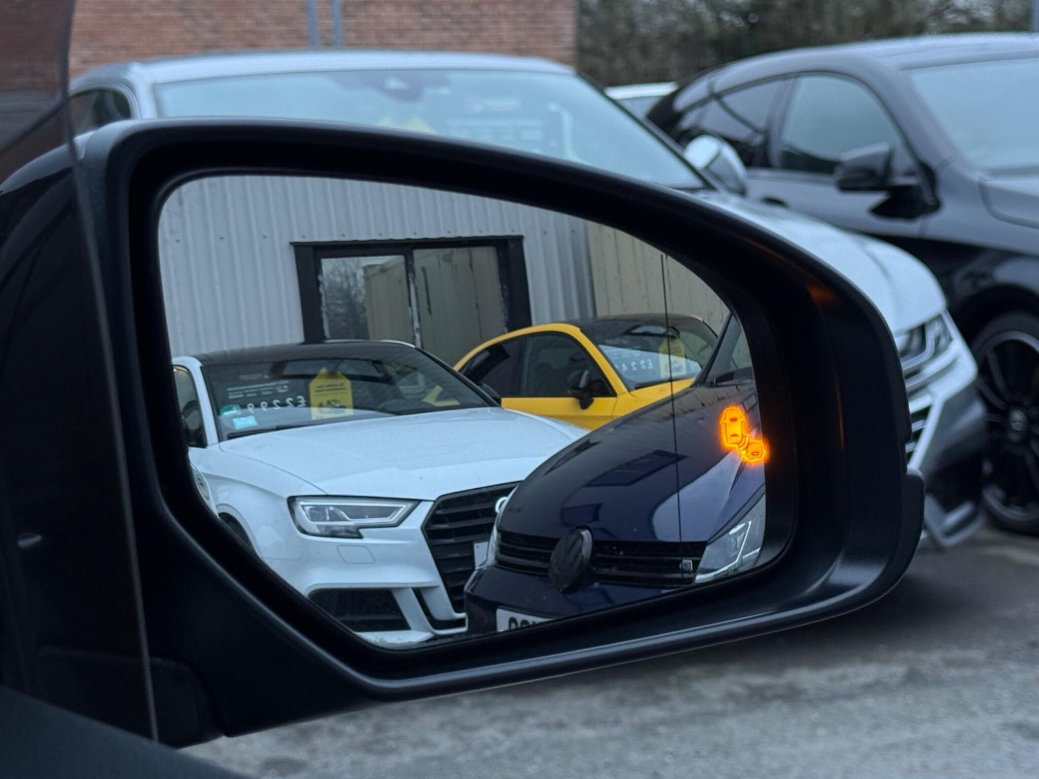 Used Honda Civic 2016 for sale - 77400668: Photo 32