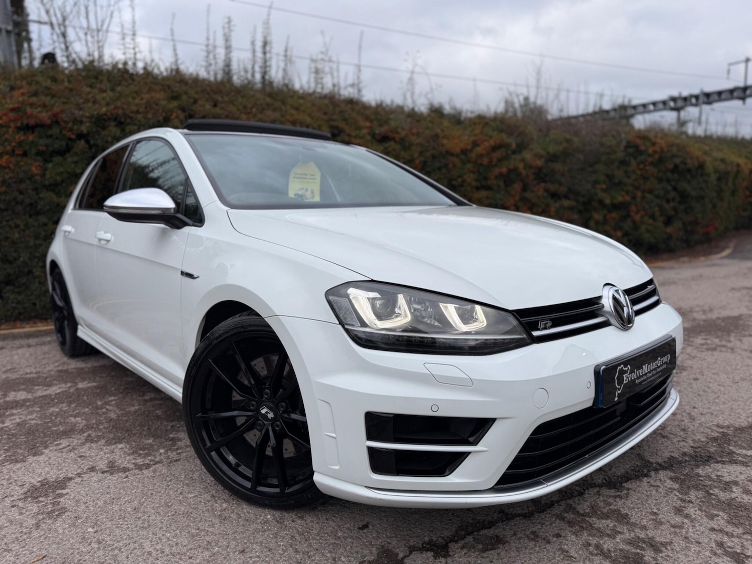 Used Volkswagen Golf 2016 for sale - 77376337: Photo 3