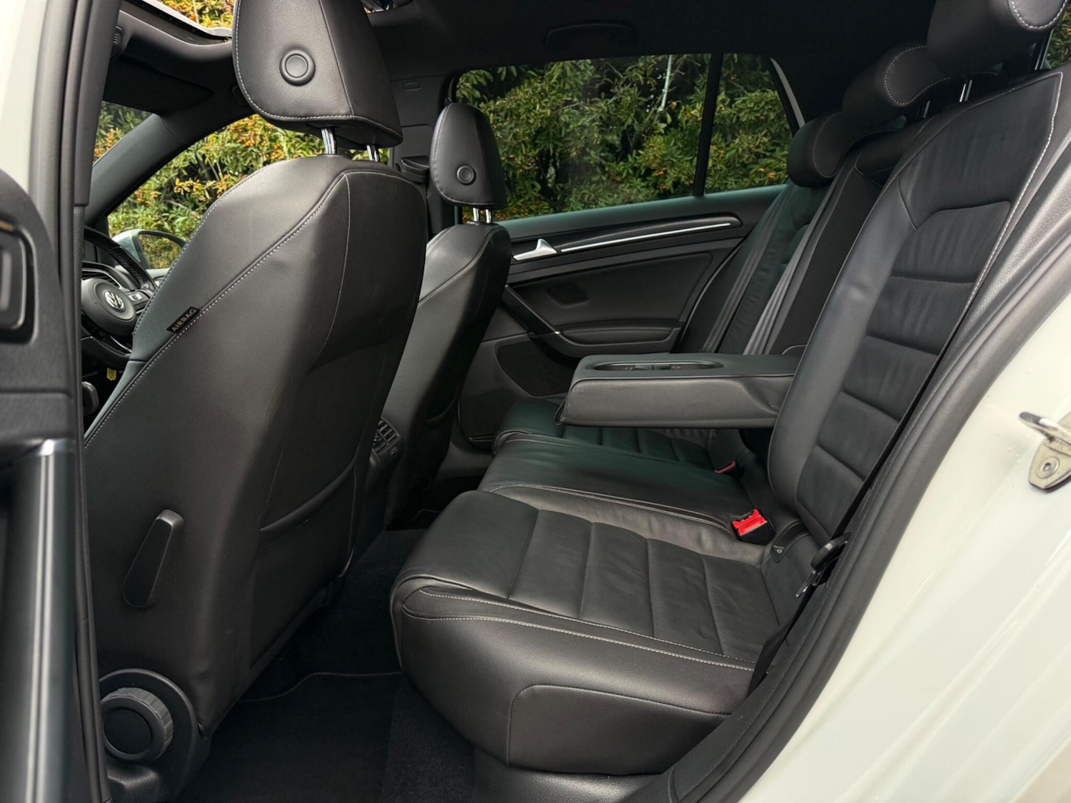 Used Volkswagen Golf 2016 for sale - 77376337: Photo 30