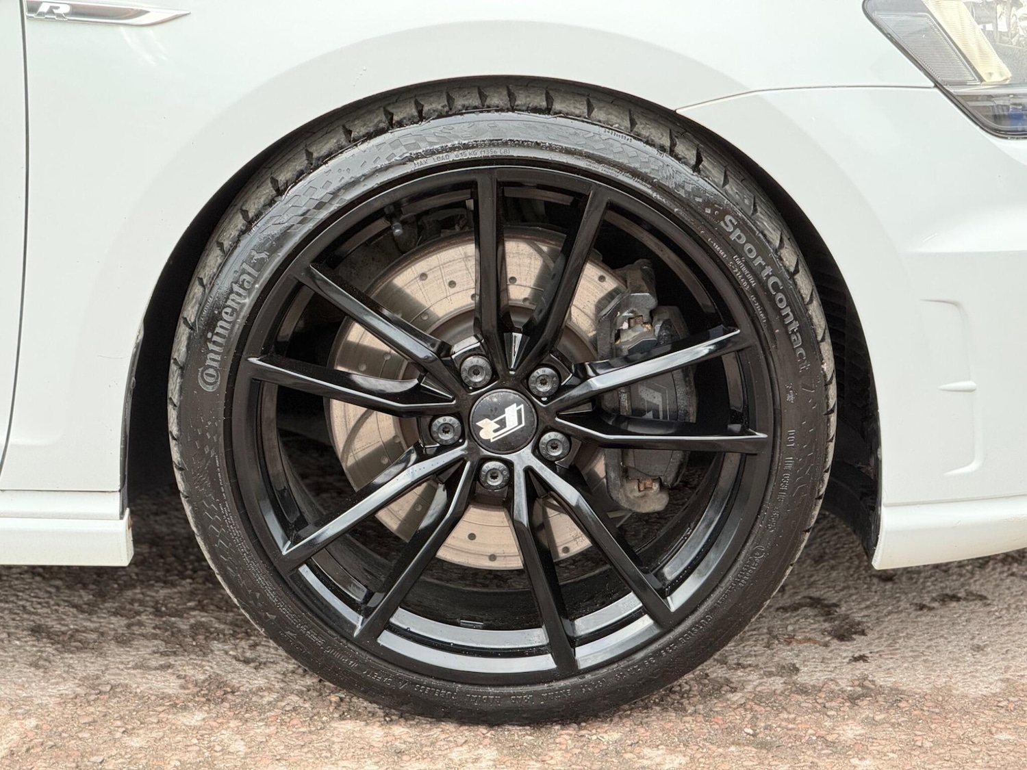 Used Volkswagen Golf 2016 for sale - 77376337: Photo 34