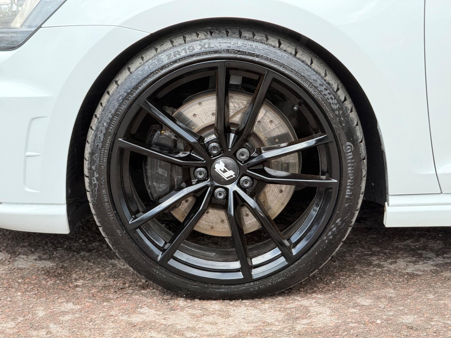 Used Volkswagen Golf 2016 for sale - 77376337: Photo 35