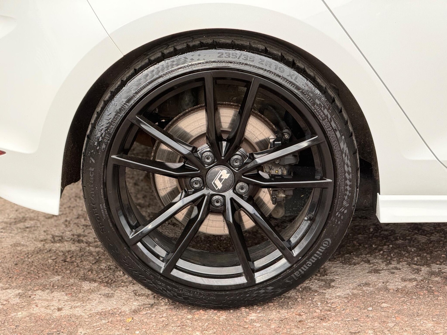 Used Volkswagen Golf 2016 for sale - 77376337: Photo 36